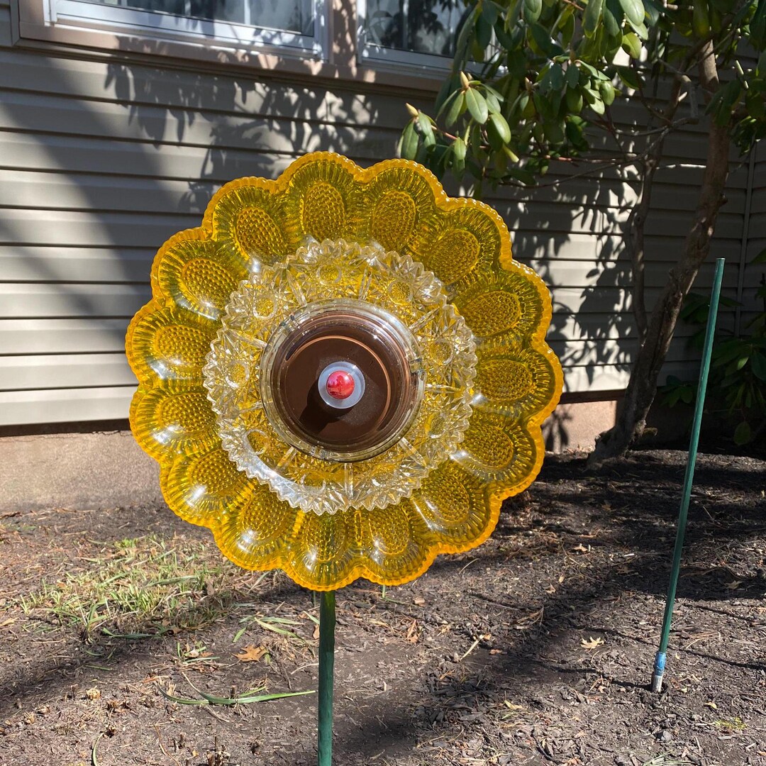 Showman ® Hand painted sunflower. main image 1
