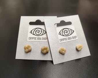 Brincos de dente feitos à mão – Joias góticas assustadoras