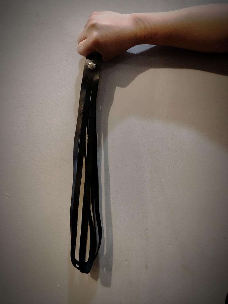 Versatile Handmade Leather Flogger, Handcuffs, leather Bracelet, Choker Necklace, BDSM / Kink Accessory / midnight black in 2 Styles image 3