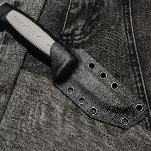 Kydex sheath for Morakniv Robust knife. Black kydex. Only the cover. Sheath with mount