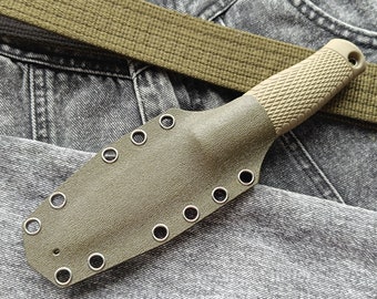 ベンチメイド・プーッコナイフ用カイデックスシース。カラーはお選びいただけます。ハンドメイドのタクティカルカイデックスシース。取り付けオプション：ミニテックロック、アルティクリップ、モリロック