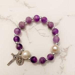 Catholic rosary stretch bracelet with amethyst beads and pearls | Catholic gift | Catholic rosary | Refuge Rosaries