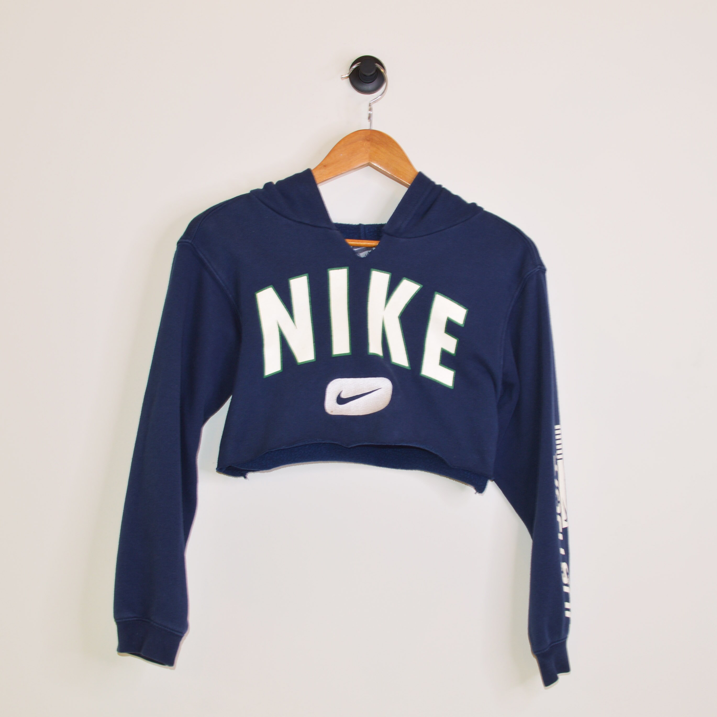 vintage nike cropped sweatshirt