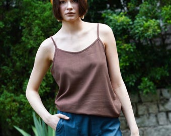 Square-neck linen camisole, Linen Cami Top, Linen spaghetti strap top, sleeveless linen top, Summer Linen Top, Linen Clothing for Women