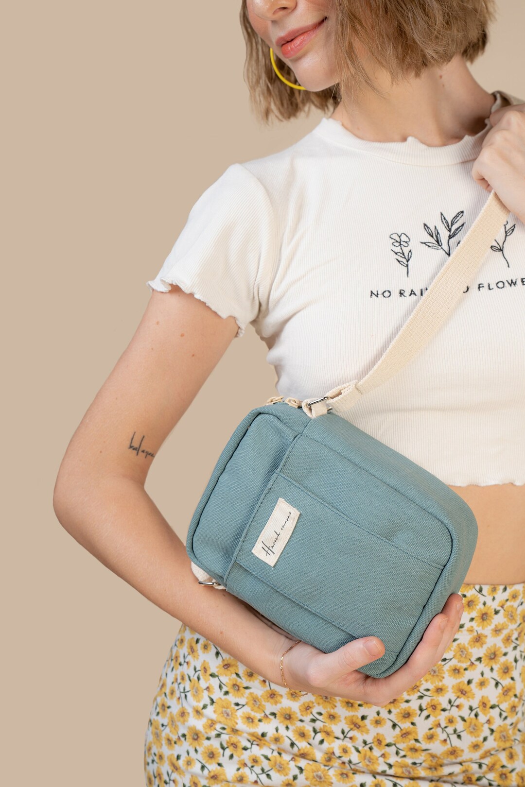 ショルダーバッグ・ポシェット KINDERSALMON Posell Canvas Shoulder Bag Biscotti KINDERSALMON