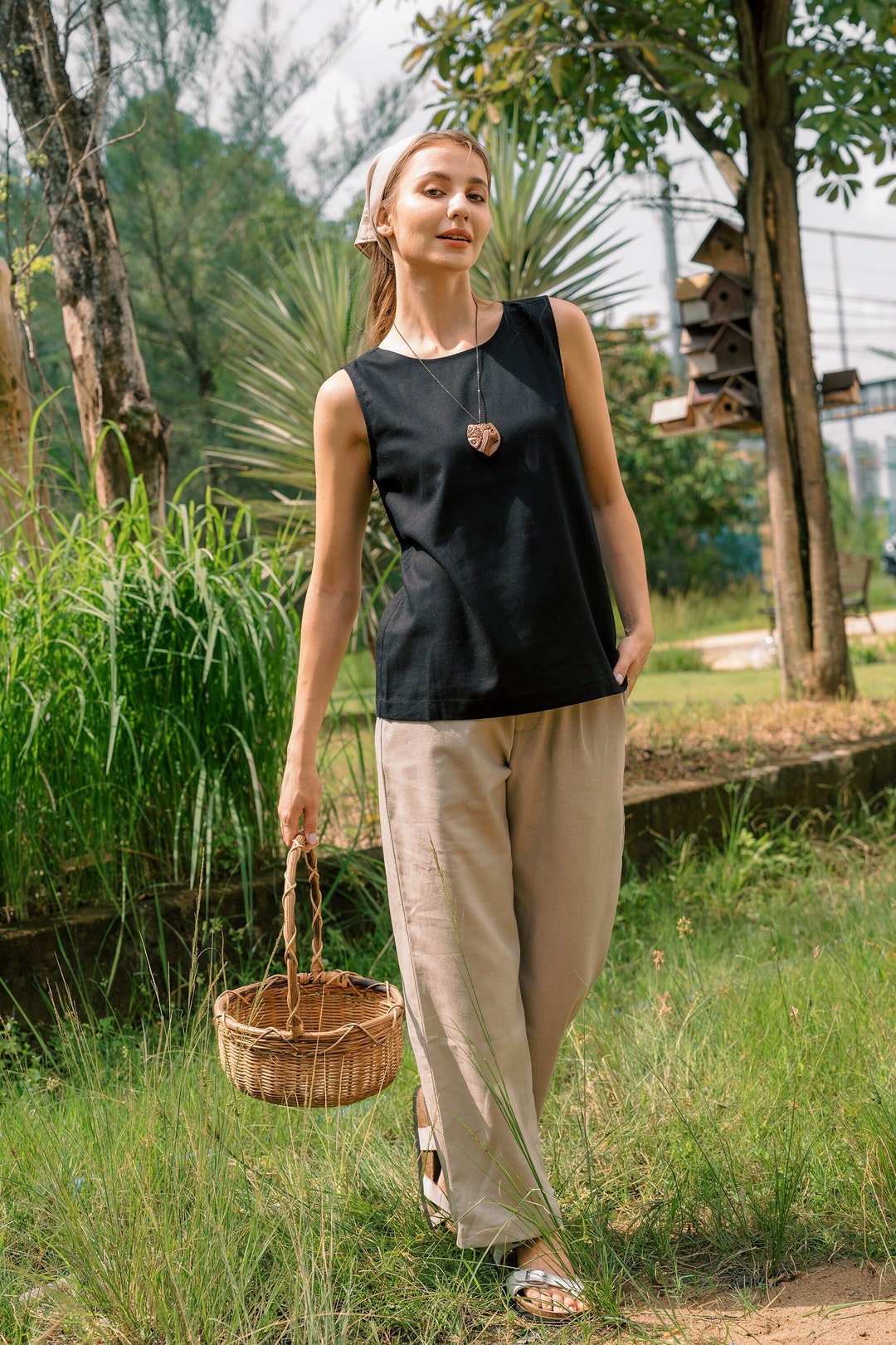 Linen Tank Top With Jewel Neckline