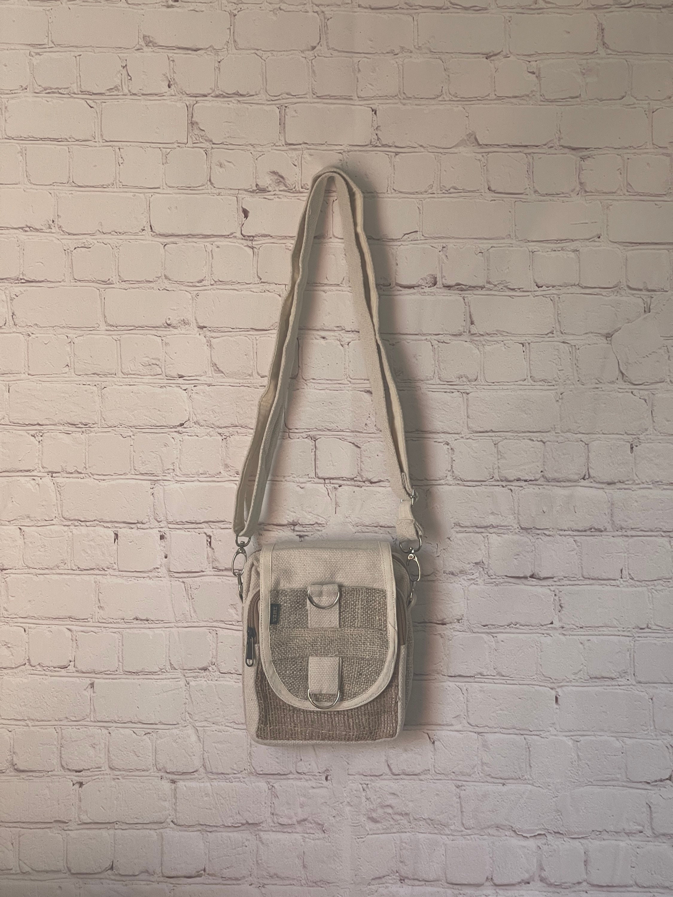 Unique design plain four pocket hobo bag cross body bag hippie bag travel bag passport bag