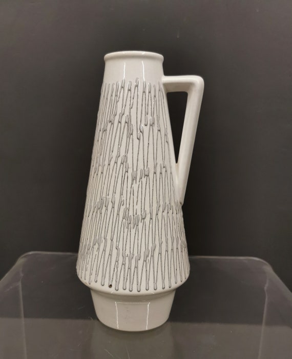 Scheurich West Germany Fat Lava Vase 2001/25: Mid Century Pottery