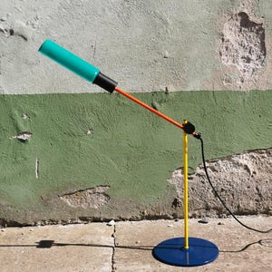 Veneta Lumi, Vintage Tischlampe, Pop Art, Memphis Schreibtischlampe, Tischlampe Memphis, Made in Italy, Retro Lampe, Retro Beleuchtung