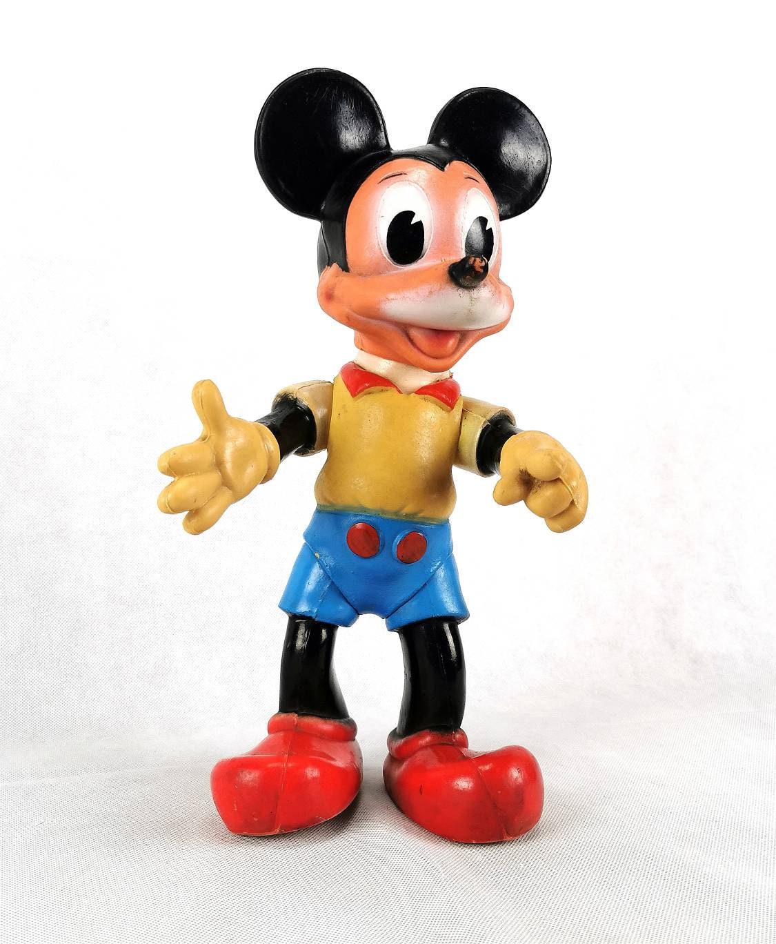 MATTEL社よりディズニー・トーキングミッキーマウスです。