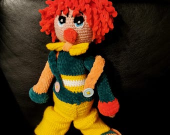 Handmade Crochet Clown Doll – Colorful Vintage Decor