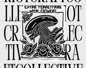 Außerirdischer mit Blumen Tapisserie-Muster