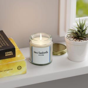 University of North Carolina Candle, Scented Coconut Apricot Wax, UNC Tar Heels Gift, College Dorm Decor, Tar Heels Home Fragrance,