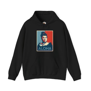 A Queen&#39;s Aloha Hoodie By Na Alii