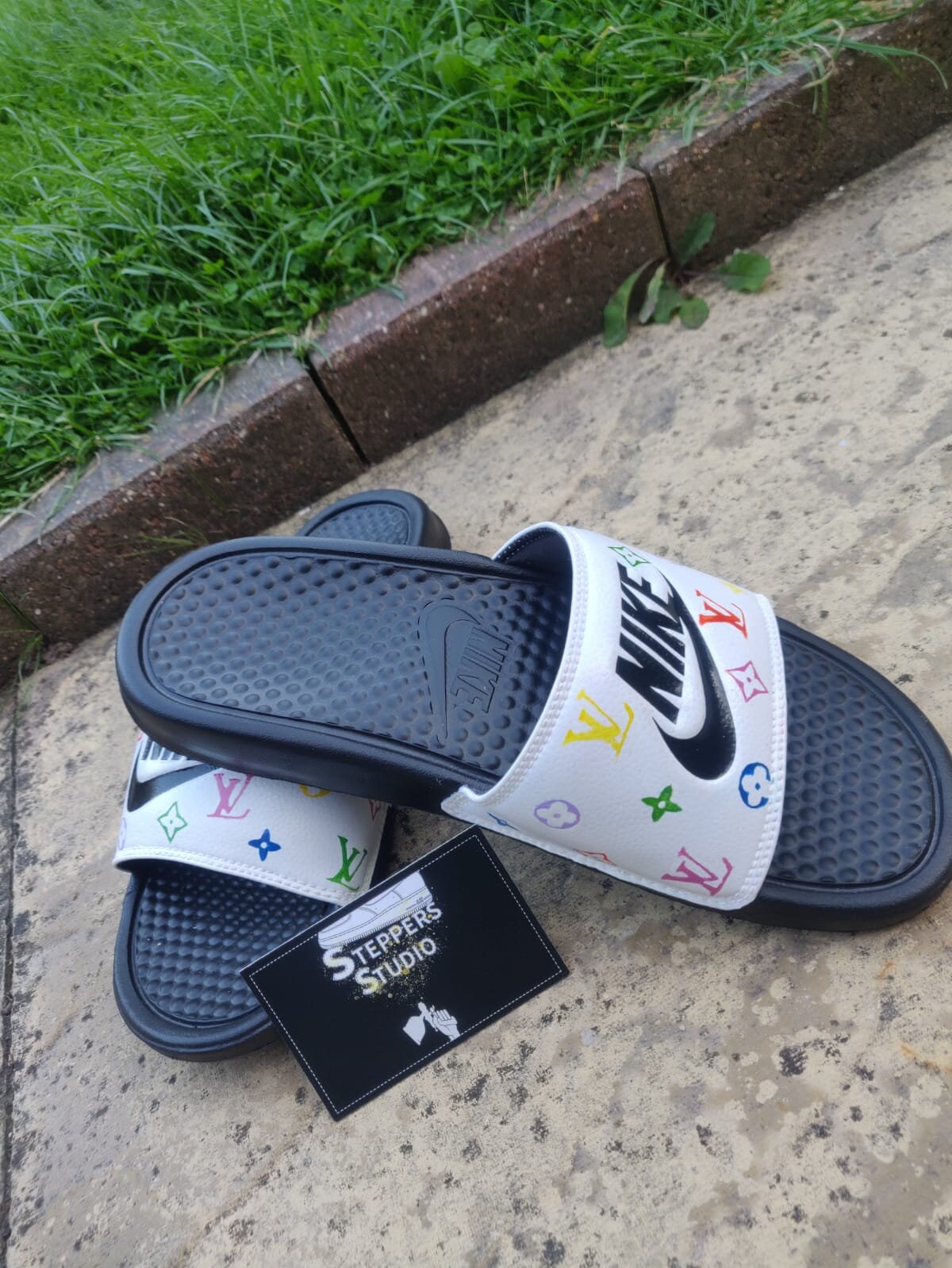 personalised sliders nike