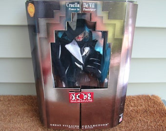 1996 Cruella De Vil Power In Pinstripes, Great Villians Collection, First in a Series, NIB