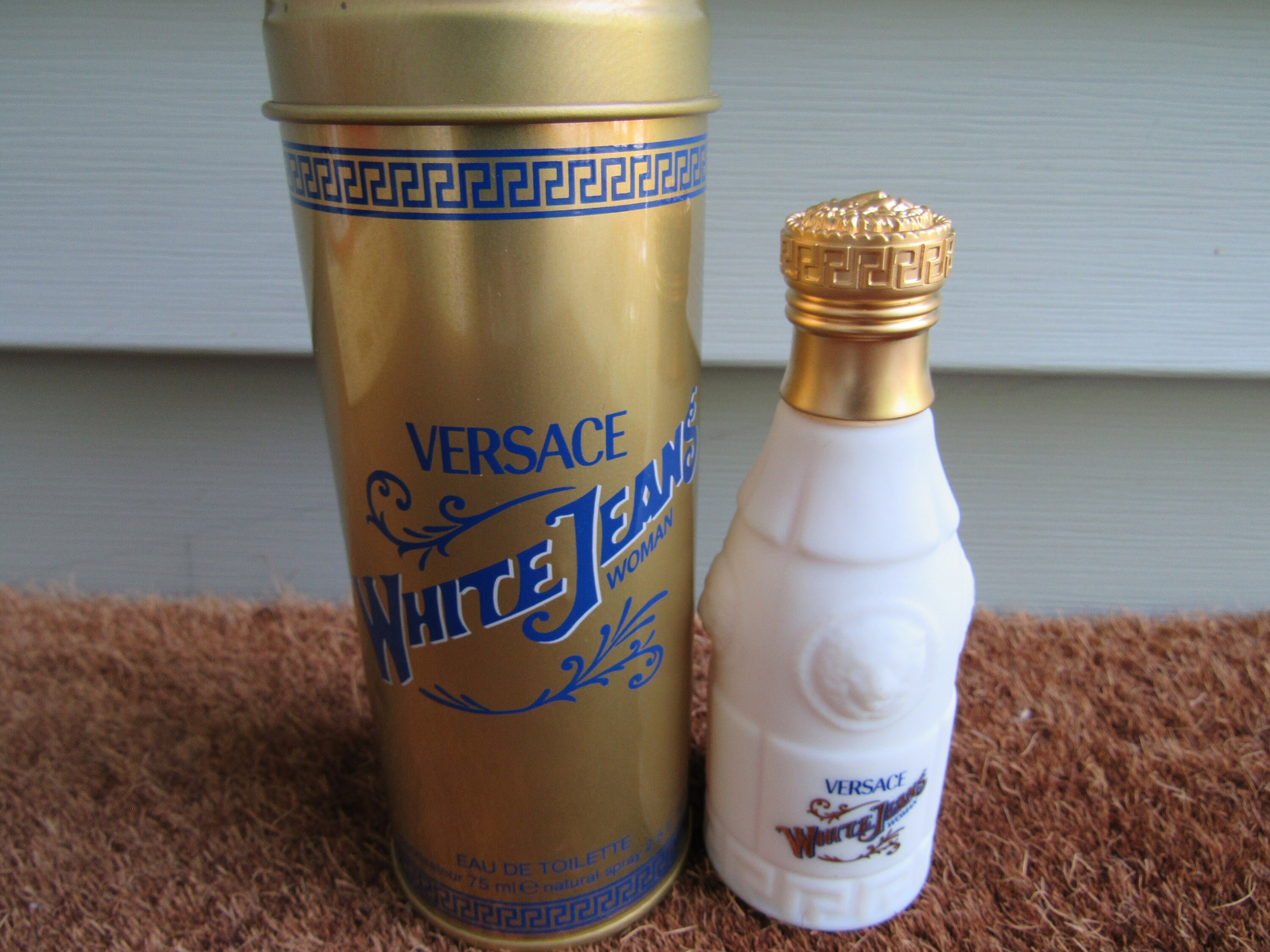 versace white jeans perfume