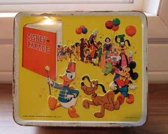 1970's Walt Disney Productions DISNEY on PARADE Lunch Box (NO Thermos)