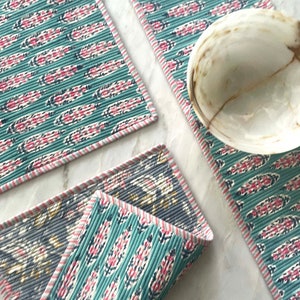 Hand Block Print QUILTED REVERSIBLE Placemats & Runner (Set of 4)/ Luxury table décor setting
