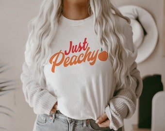 Peachy T-shirt | Just peachy | Summer shirts | Peachy Keen | Peaches Shirt | Beach shirt | Retro peach Shirt | Peachy vibes | vacation tee |