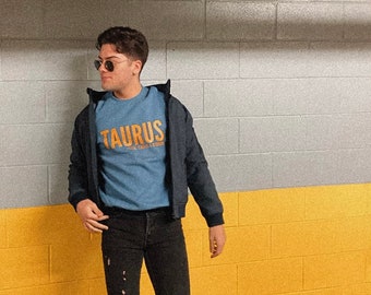 Sudadera Taurus, suéter Taurus, crewneck zodiac, regalo para Tauro, cumpleaños Tauro, camisa zodiac, unisex crewneck, sudadera astrología