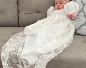 Robe de bénédiction en dentelle chantilly - Robe de baptême