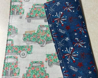 Reversible Floral Truck & 4th of July Placemats – Cotton Quilted Set