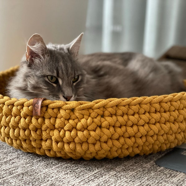 Cute Cat Bed, Customized Dog Bed, Crochet Eco Friendly Pet Furniture, Cat Birthday Gift