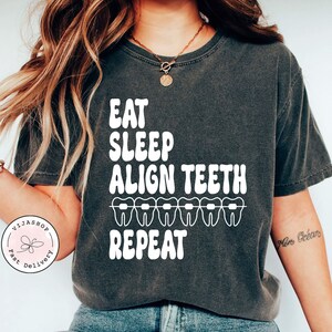 Dental Tooth Shirt, Dentist Gift, Dentist Shirt, Dental Hygienist Shirt, Dental Assistant Tee, Dentist Tooth Shirt, Dental Student Gift