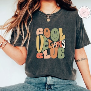 Cool Vegans Club Shirt, Cool Vegan Sweatshirt, Vegans lover Gift, Vegan Gifts, Vegetarian Shirt, Vegan Protein, Funny Vegan Shirt, Plant Tee