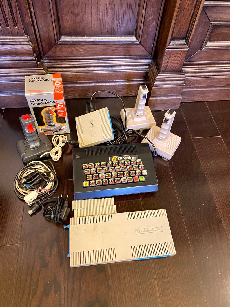 Zx spectrum console Outlet