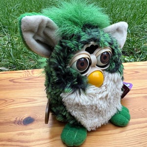 Vintage Original 1998 Furby | Rare Interactive Retro Robot | Collectible Toy lot 3