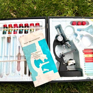 Vintage kid's Microscope Herne Junior 750 | Germany | 1970s–1980s