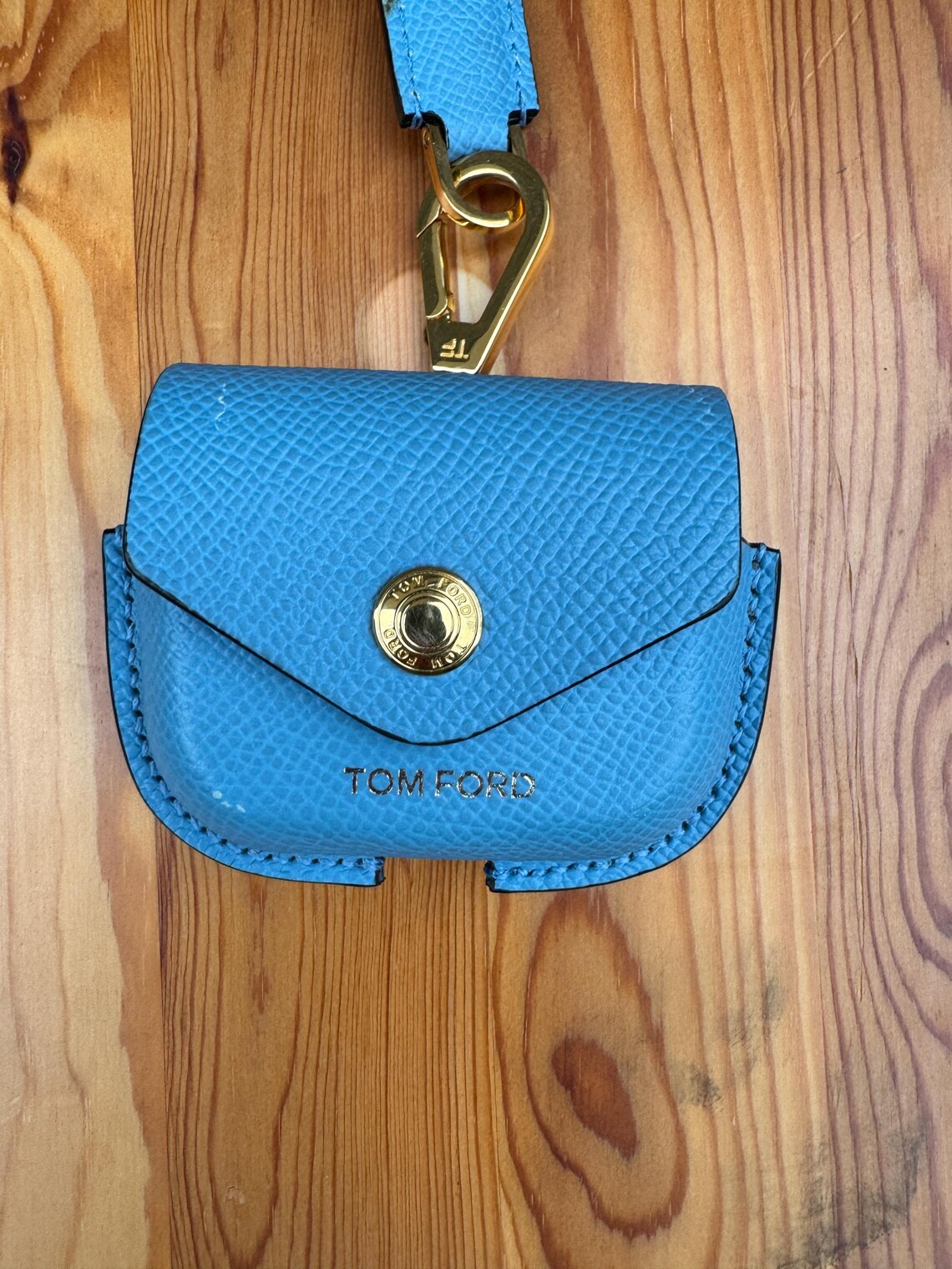 Tom Ford Small Grain Leather Apple AirPod+AirPod Pro Case Limited Edition, foto 4 di 5