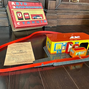Vintage Tin Gas Station Toy: Wind-Up Bus, Original Box USSR 1978