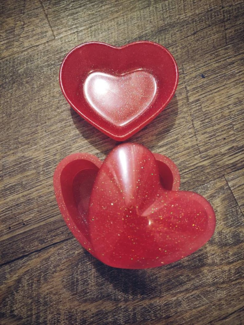 Handmade Resin Heart Jewelry Trinket Set