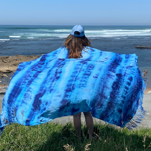 Handamade blue tie dye paréo, blue handmade sarong