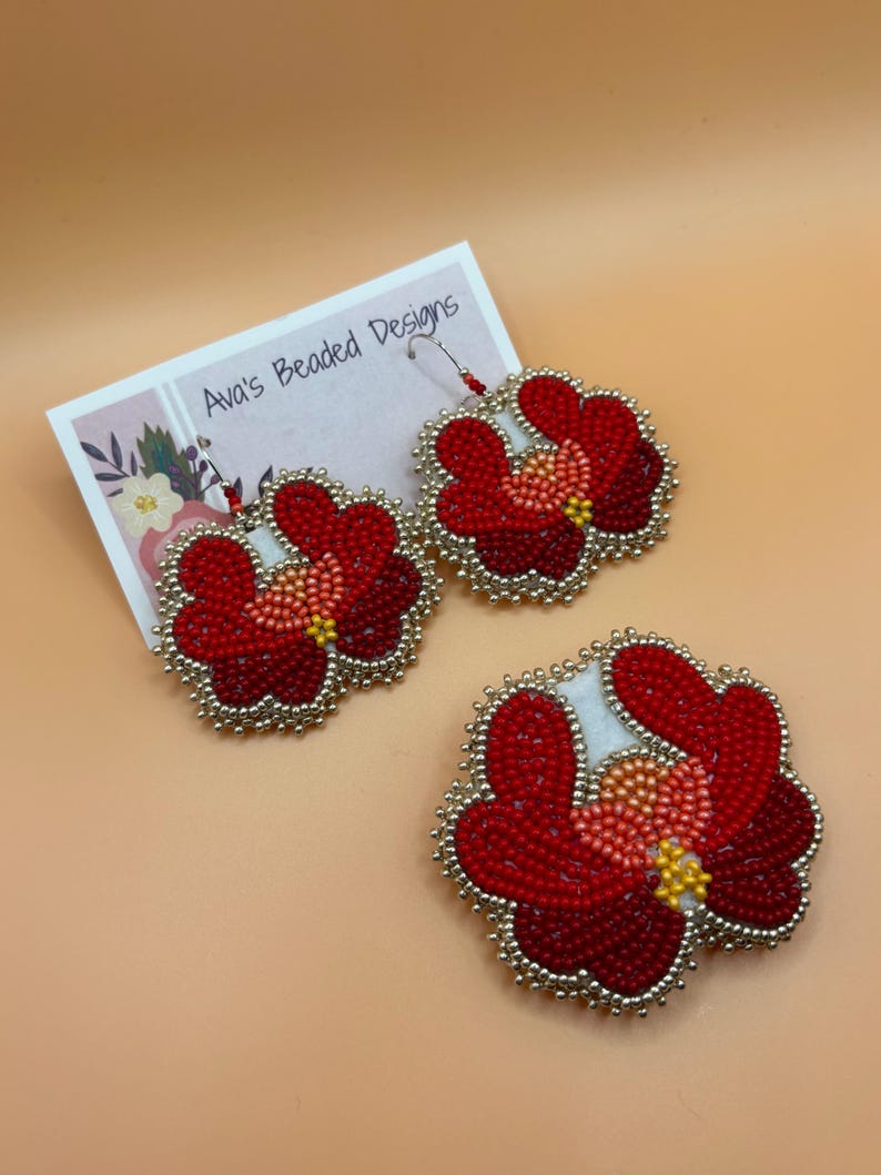 Beaded earrings and hair clip set image 1