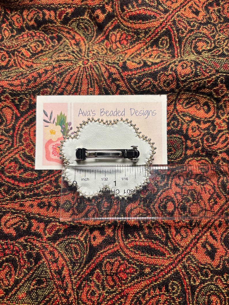 Beaded earrings and hair clip set image 9