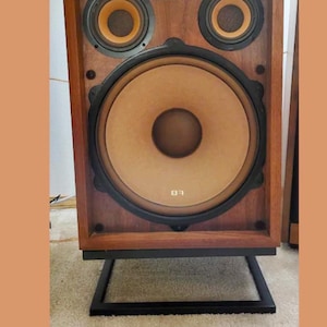 Steel speaker stand