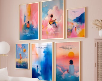 Può includere: Un set di sei stampe incorniciate colorate con citazioni ispiratrici e illustrazioni di bambini. Le stampe presentano una varietà di colori, tra cui rosa, blu, giallo e arancione. Le citazioni sono tratte dalla Bibbia e includono versi come "I figli sono un'eredità dal Signore," "Tutto è possibile con Dio" e "Voi siete la luce del mondo."