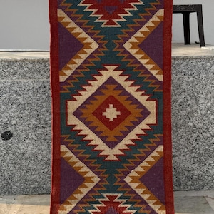 Kilim runner Handwoven Wool Jute Rug Handmade Kilim Dhurrie Rug, Motifs Oriental Traditional Indian Geometric Turkish Home Decor