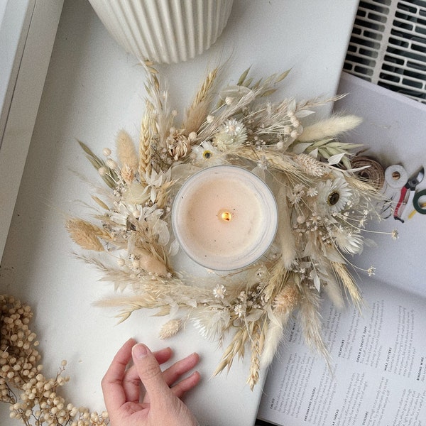 Daisy Advent Wreath, dried flower wreath, wall decoration, white dried flowers, door wreath, white wreath, white wreath dried, Desk decor