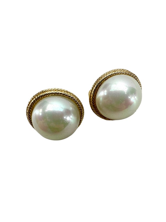 Vintage Castlecliff Gold Tone Faux Pearl Clip On … - image 3