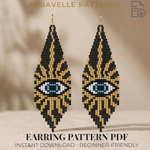 Könnte beinhalten: Ein Paar rautenförmige Perlenohrringe mit einem zentralen Augenmotiv in Schwarz, Gold, Weiß und Blau. Der Text MIRAVELLE PATTERNS und EARRING PATTERN PDF INSTANT DOWNLOAD BEGINNER-FRIENDLY ist zusammen mit einem Download-Symbol auf dem Bild zu sehen.