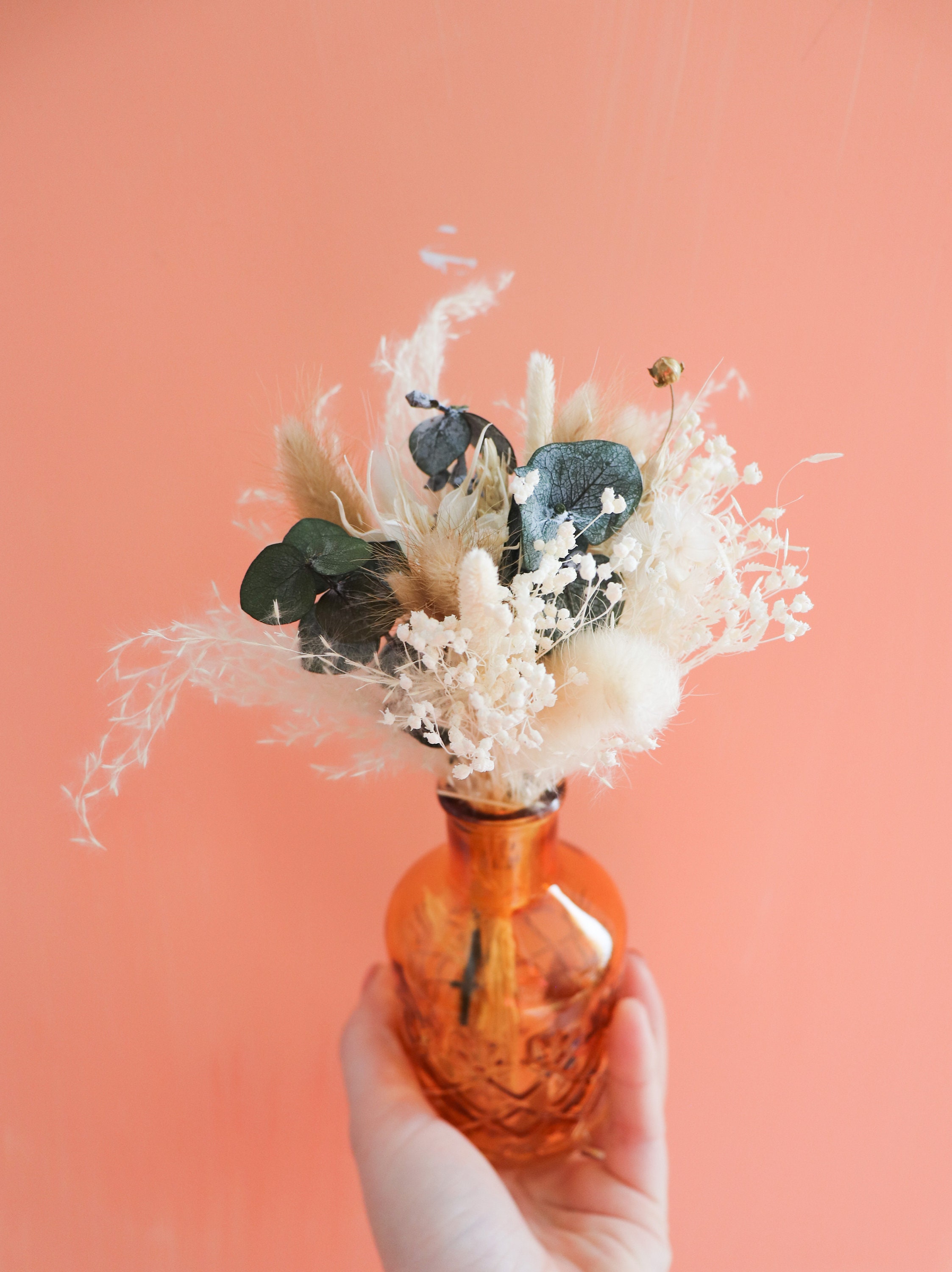 Bouquet de Fleurs Séchées et Stabilisées avec Vase en Verre Ambré