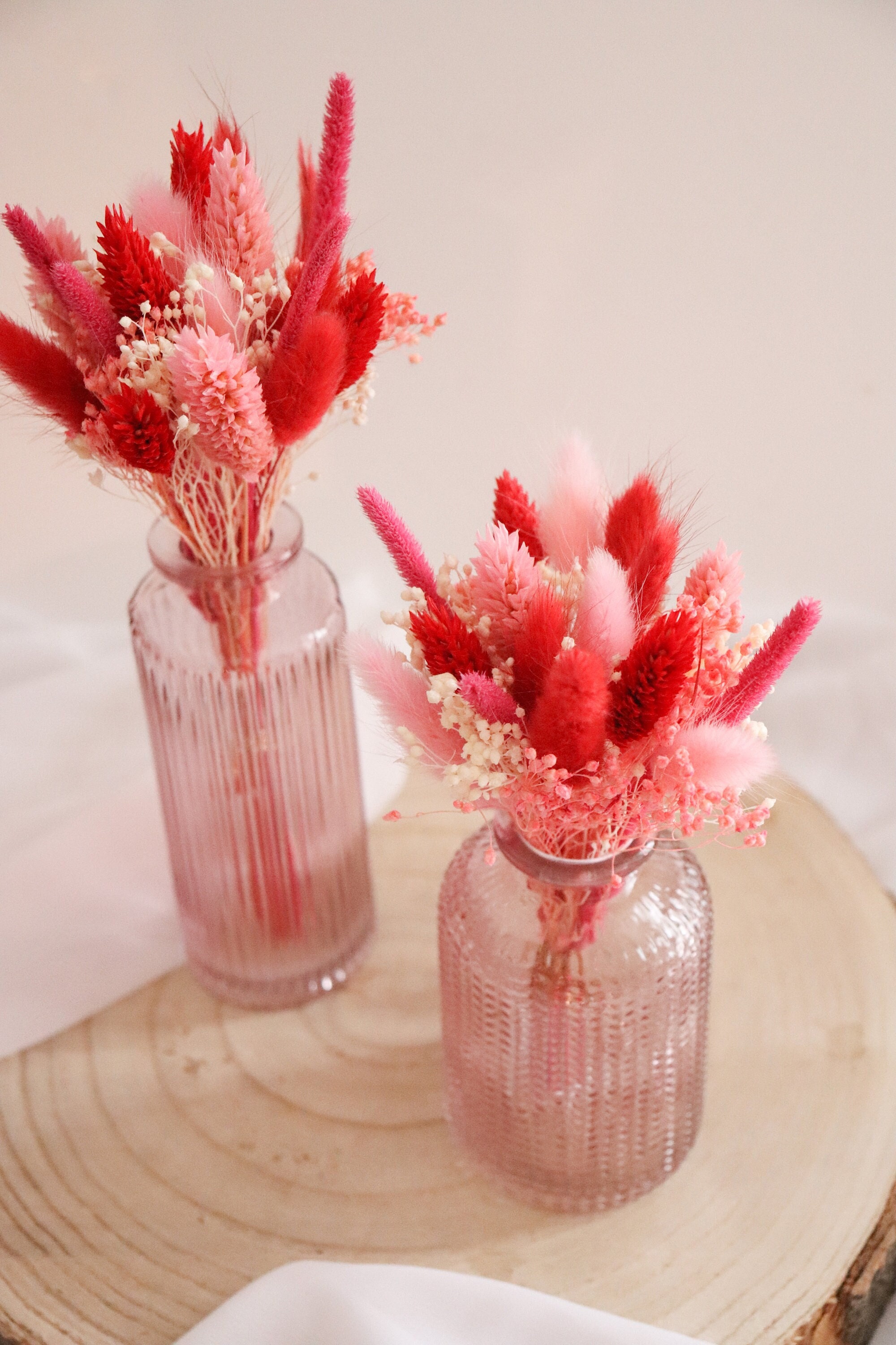 Duo Bouquets en Fleurs Séchées et Leurs Vases Roses