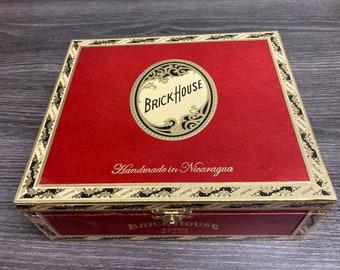 Brickhouse Toro cigar box