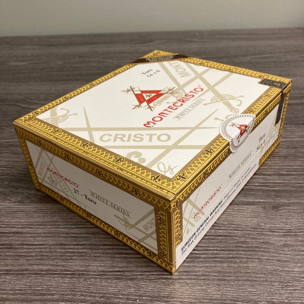 Monticristo White Series Cigar Box