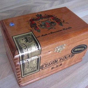 Empty Arturo Fuente 8-5-8 cigar box